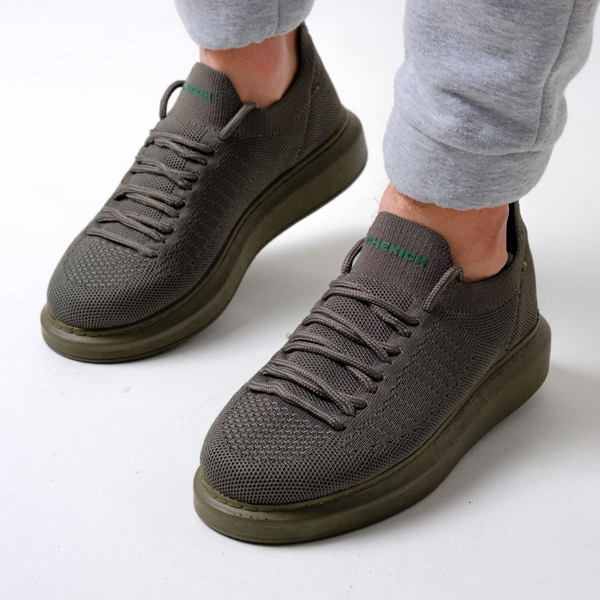 Chekich Casual Men's Shoes Khaki Color Mesh Fabric Material Lace-Up High White Sole Comfortable Odorless Fashion Sneakers CH307