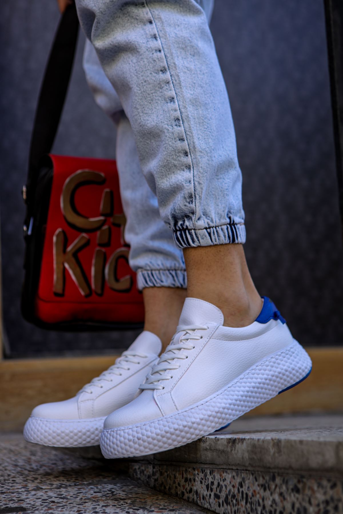 Chekich Men& Sneakers White  CH107