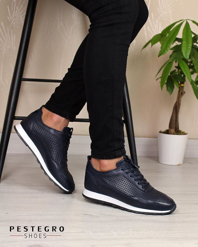 Genuine Leather Men Casual Sneaker Shoes