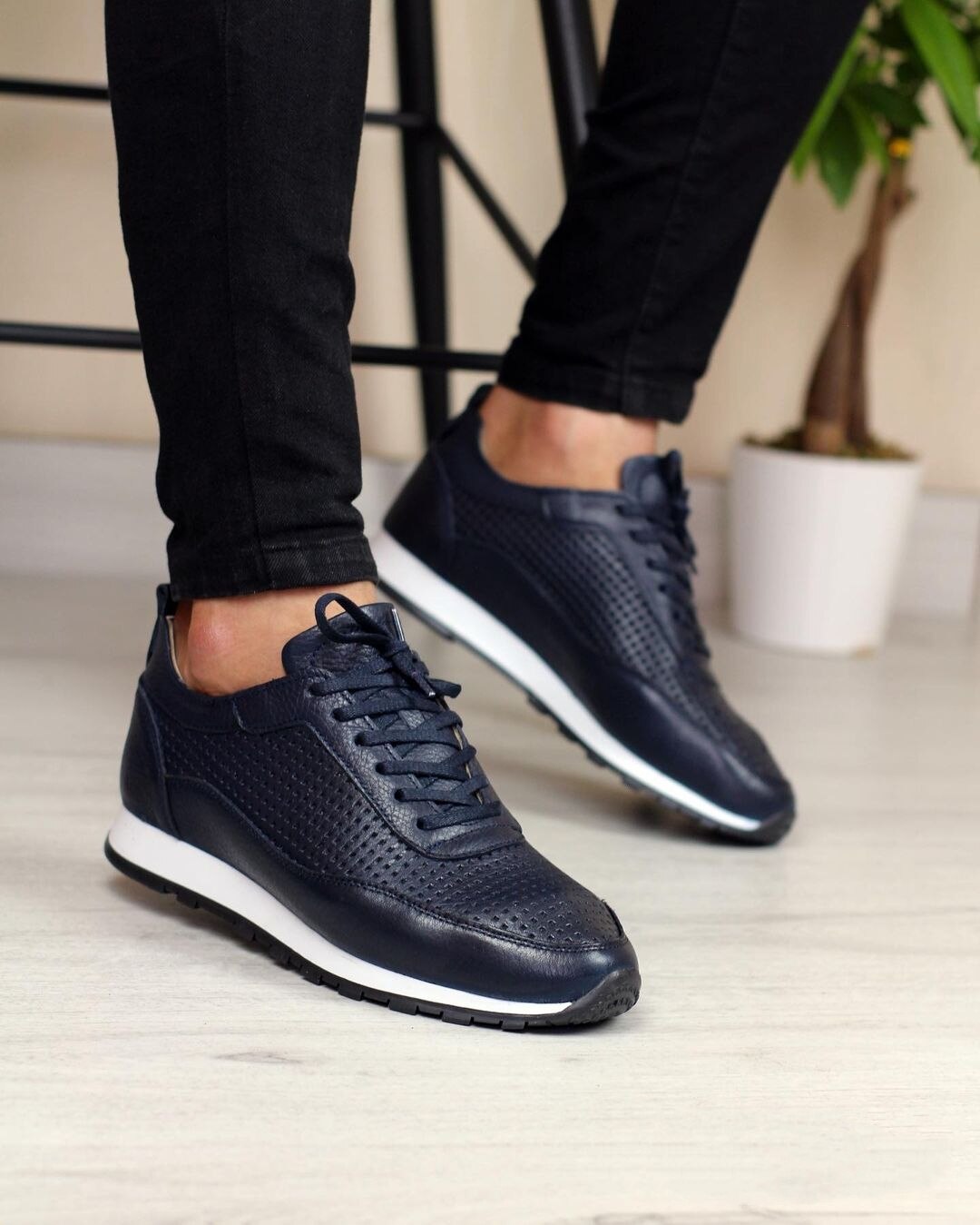 Genuine Leather Men Casual Sneaker Shoes