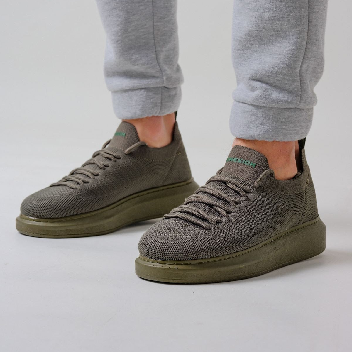 Chekich Casual Men's Shoes Khaki Color Mesh Fabric Material Lace-Up High White Sole Comfortable Odorless Fashion Sneakers CH307